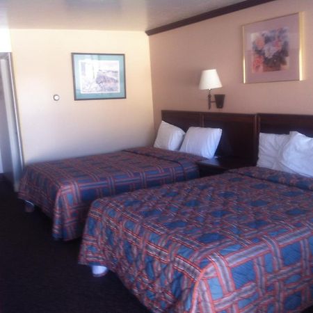 Galaxie Motel Brigham City Δωμάτιο φωτογραφία