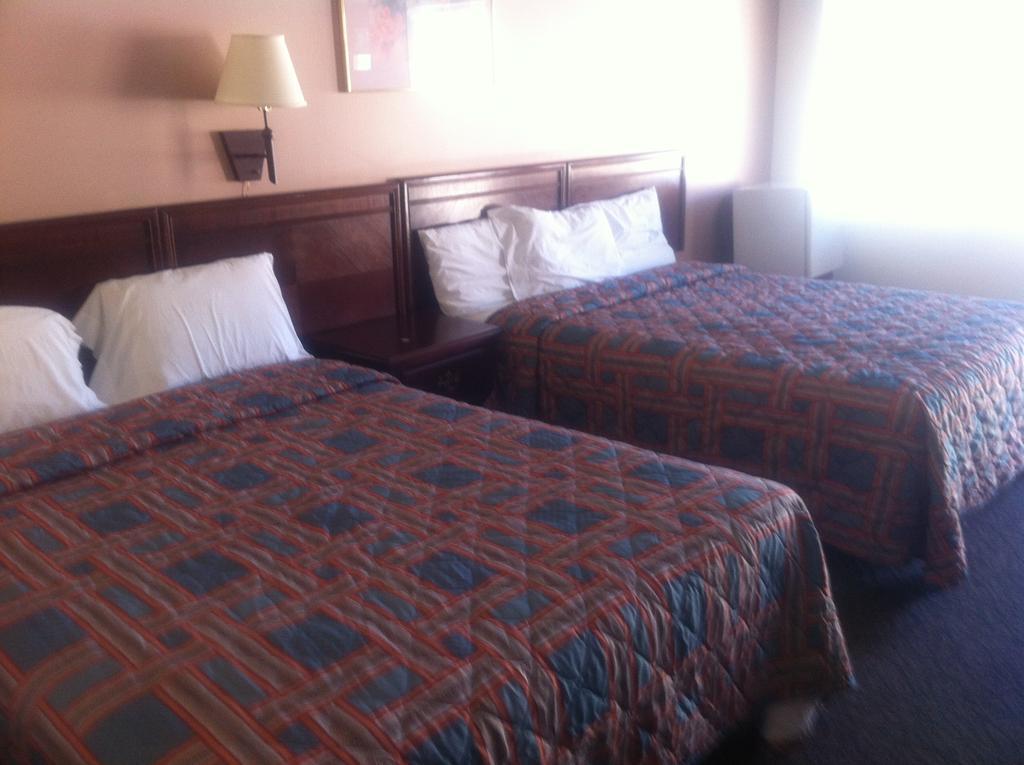 Galaxie Motel Brigham City Δωμάτιο φωτογραφία