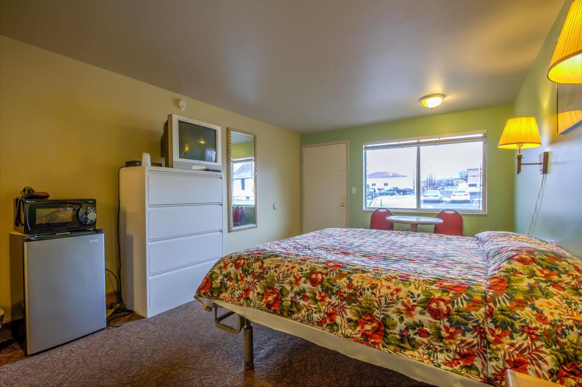 Galaxie Motel Brigham City Εξωτερικό φωτογραφία