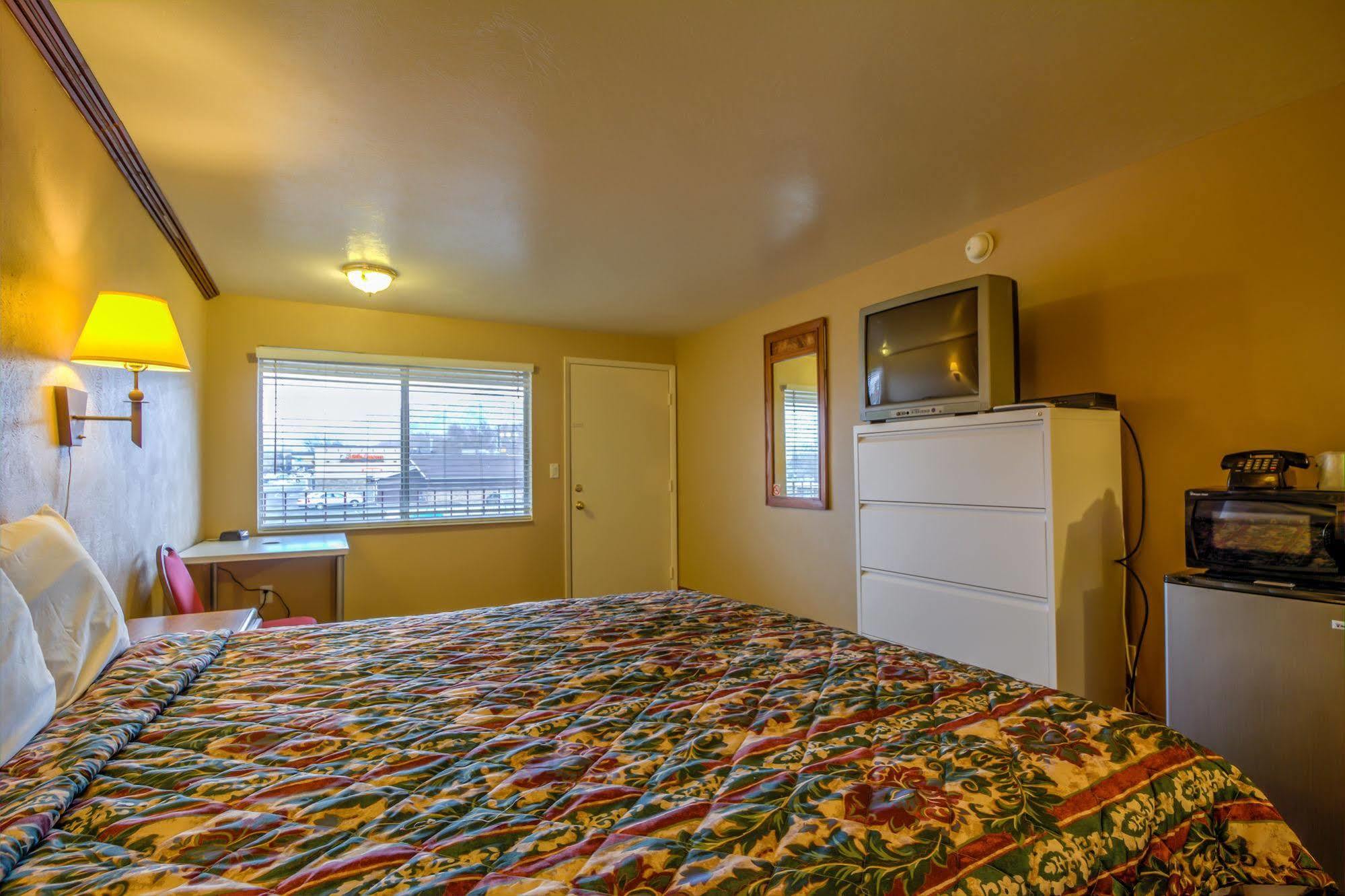 Galaxie Motel Brigham City Εξωτερικό φωτογραφία