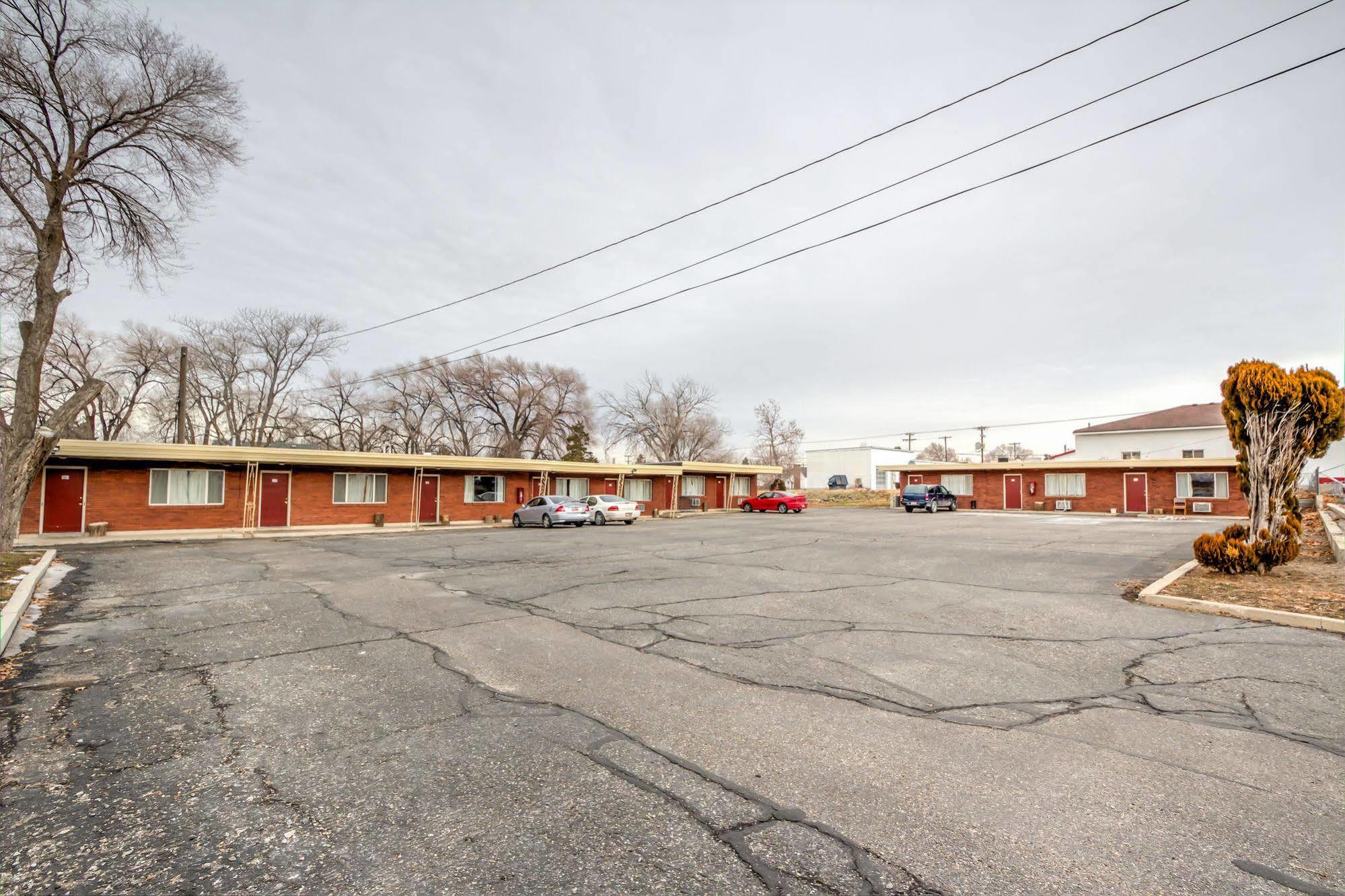 Galaxie Motel Brigham City Εξωτερικό φωτογραφία