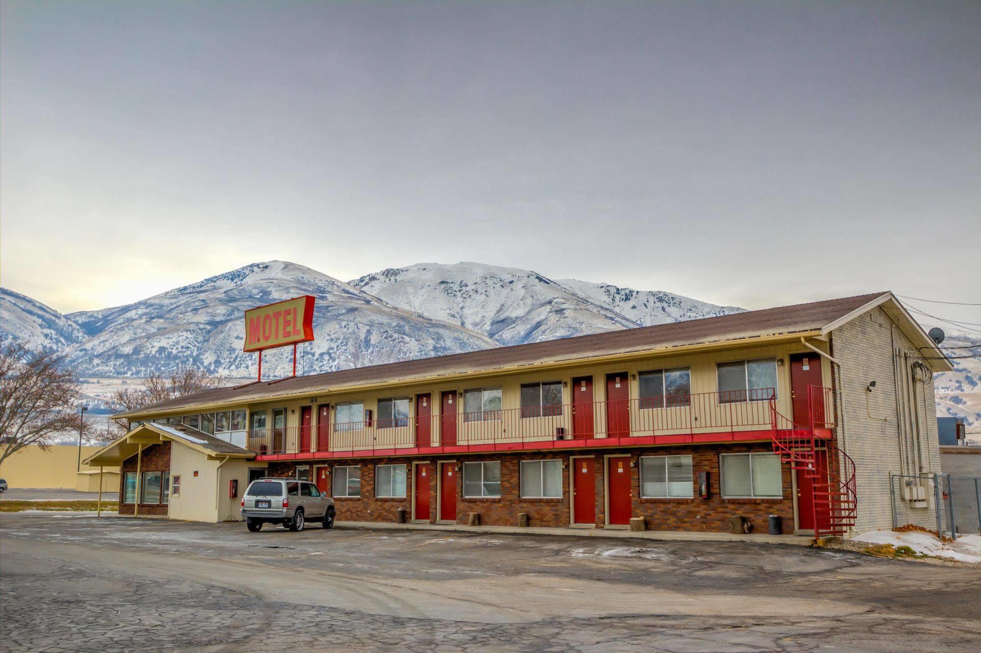 Galaxie Motel Brigham City Εξωτερικό φωτογραφία
